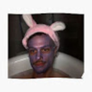 Meet your Posher, Adriana